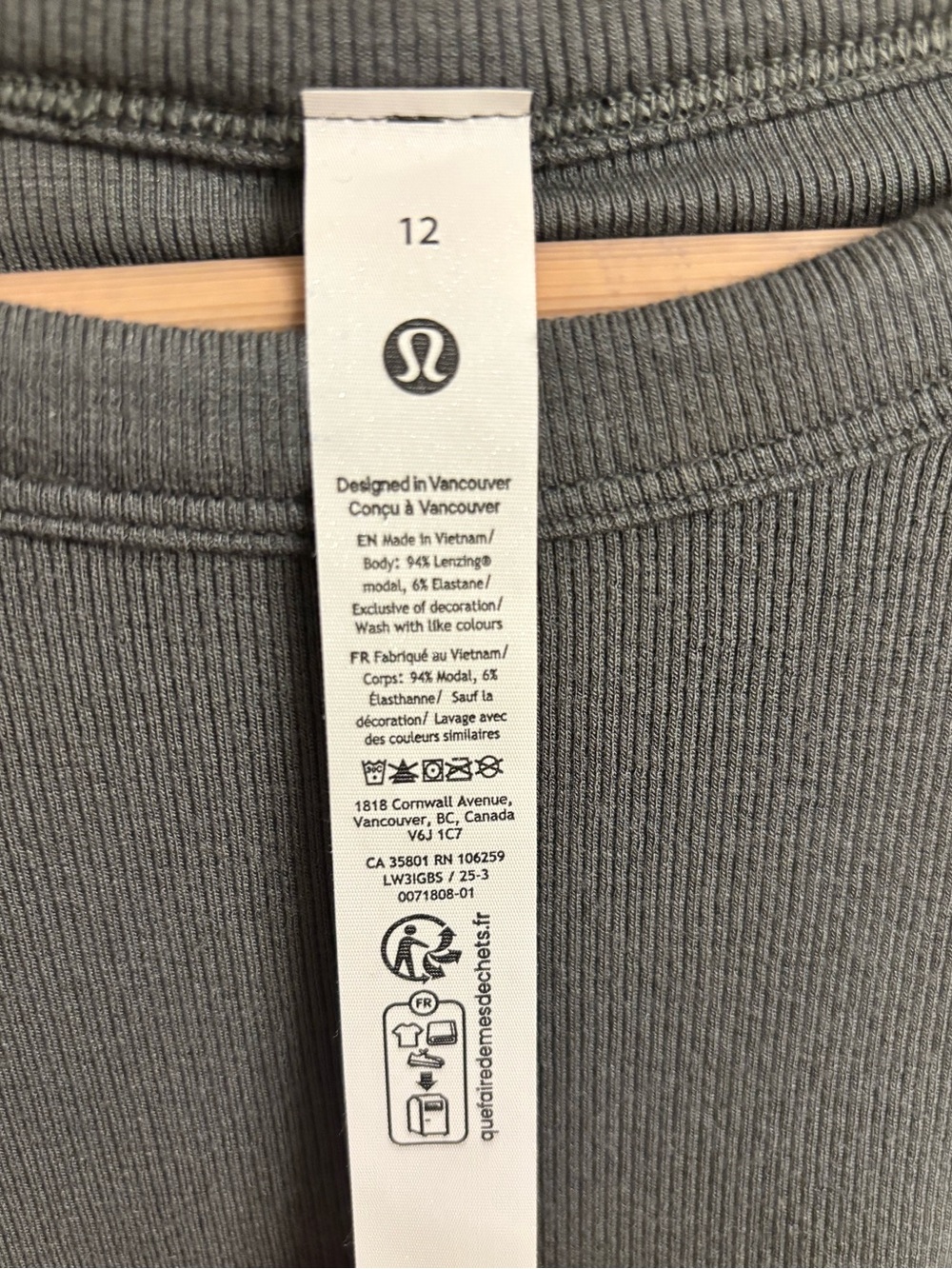 Lululemon Hold Tight Straight-Hem Cropped Long-Sleeve Shirt - Green - Picture 2 of 3